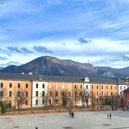 Coeur D'annecy, Idealement Situe Annecy